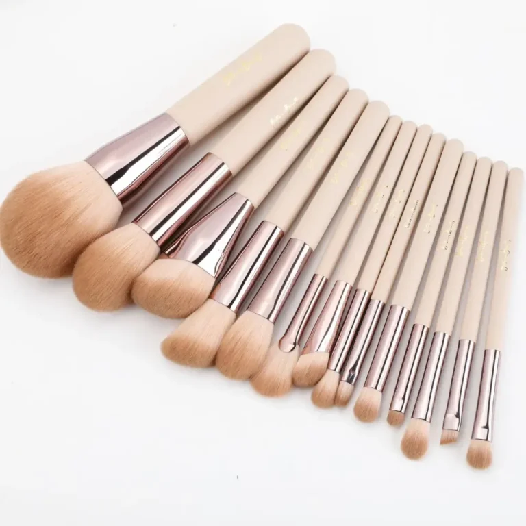 Everyday makeup brush set